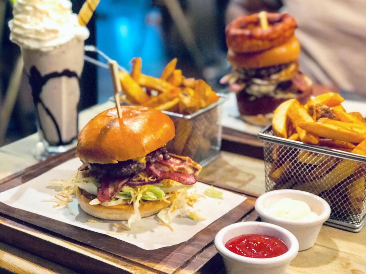 Farm Fresh Burgers & Shakes Food Photo